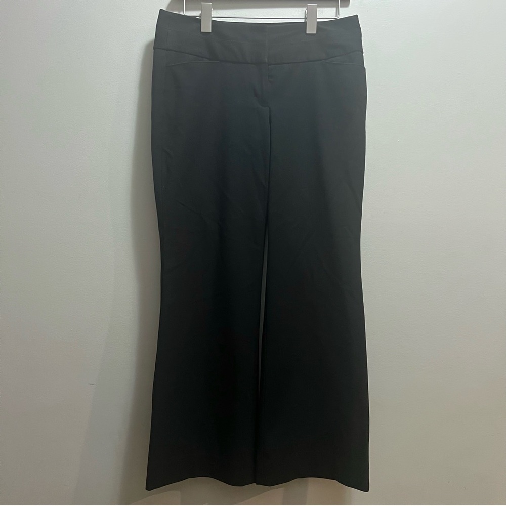 Y2K Express Editor Women's Size 4 Short Flare Black Pants Low Rise